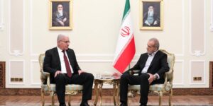 بوغالي يستقبل بطهران من قبل الرئيس الإيراني