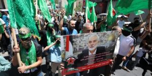 و القسام تعلن مسؤوليتها.. عمليتا إطلاق نار في الخليل رداً على اغتيال القائد إسماعيل هنية