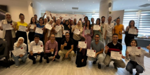 رغبة منهم في رفع مستوى تأهيلهم العلمي.. شباب يبحثون عن التكوين خلال العطلة