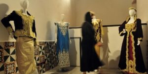 المهرجان الوطني للزي التقليدي الجزائري.. الأصالة تعبق في روح الحاضر بـ “قصر الرياس”
