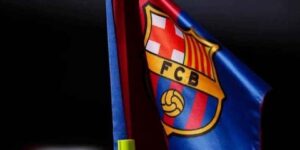 خطة إدارة برشلونة.. بين الاحتفاظ بالمواهب الشابة وتدعيم الفريق بعناصر جديدة