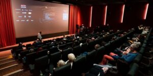 الطبعة الـ12 لمهرجان الجزائر الدولي للسينما.. أفلام وتكريم مؤسسات وشخصيات بارزة في السينما الفلسطينية