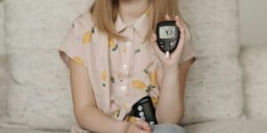 المراهقة.. الفترة الأصعب في التعايش مع السكري