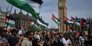 تظاهرات حاشدة في عدة مدن وعواصم بالعالم تضامنا مع الشعب الفلسطيني