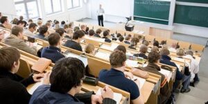 في مادة اللغة العربية.. الأساتذة الجامعيون مدعوون للتدريس بالمدارس والجامعات الأمريكية