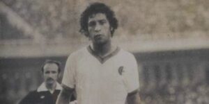 الفاف تعزي في وفاة الدولي السابق أحمد بلكدروسي