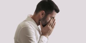 لا تكن مهموما