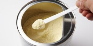 إطلاق مشروع لإنتاج مسحوق الحليب والفرينة الموجهين للرضع