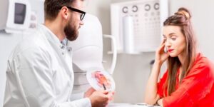 رغم الإجماع على فوائدها الصحية.. متى تهدد الرياضة صحة العين؟