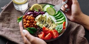 مطبخك الصحي.. أطعمة ومشروبات تناولها يمنحك الجسم الجميل والصحي