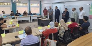 وفد من وزارة اقتصاد المعرفة يتفقد تكوين حاملي المشاريع بجامعة الجزائر 3