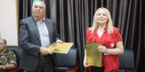 الهلال الأحمر الجزائري: تسليم 2000 حقيبة مدرسية لفائدة التلاميذ المعوزين بميلة