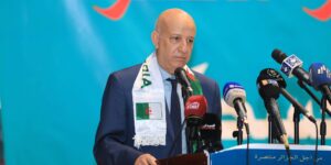 بن مبارك يعدد انجازات المترشح تبون في العهدة الأولى