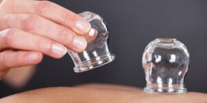 العلم والإيمان.. فوائد الحجامة