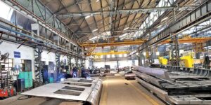 استرجاع وحدة تصنيع العوارض الخرسانية للسكة الحديدية بسيدي بلعباس  لفائدة المؤسسة العمومية “فيروفيال”