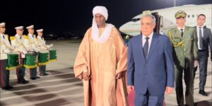 الوزير الأول النيجري يبدأ زيارة رسمية إلى الجزائر