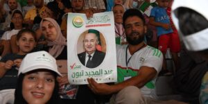 المواطنون يعبرون عن فرحتهم بفوز السيد عبد المجيد تبون بعهدة رئاسية جديدة