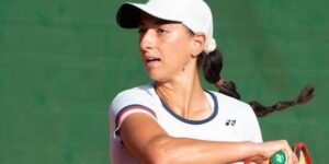 إيناس إيبو تحضر تصفيات الدورة المفتوحة بزغرب