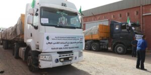 قافلة تضامنية من أدرار للمتضررين من التقلبات الجوية ببشار والنعامة