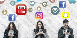 مواقع التواصل الاجتماعي.. الإدمان الذي يشترك فيه الجميع