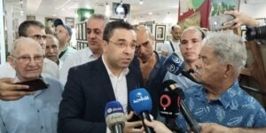 أوشيش يستعرض المحاور الكبرى لبرنامجه الانتخابي بوهران