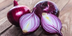 البصل.. للتخلص من مشكل الإمساك