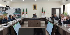 وزير الأشغال العمومية يترأس لقاءات تقييمية لمدى تقدم مشروع الخط المنجمي الغربي