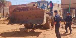 بشار .. مصالح الأمن ترافق لسلطات المحلية لتجاوز أزمة الفيضانات