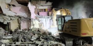 معاينة عملية هدم السكنات الهشة بواد اوشايح بعد ترحيل ساكنيها