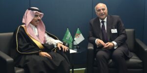 عطاف يجري بنيويورك محادثات ثنائية مع عدد من نظرائه من الدول