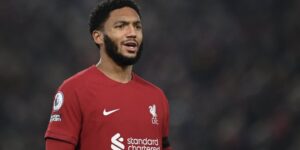 خرج من حسابات سلوت.. جو غوميز محط اهتمام ناديين إنجليزيين