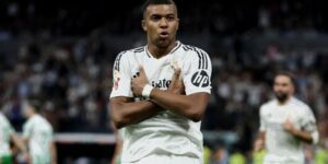 مبابي بعد ثنائيته الأولى: إنها لحظة عظيمة وأتمنى أن أحظى بمزيد من التصفيق