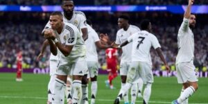 أنشيلوتي يعلق على فوز الريال الكبير على شتوتغارت: ما زلنا نبحث عن أفضل مستوى