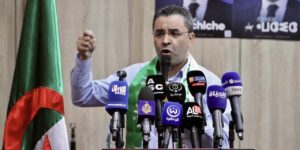 خلال تجمع شعبي بالبويرة.. أوشيش يتعهد بإجراءات عملية لحماية القدرة الشرائية