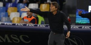 كونتي مدرب نابولي: الغياب عن دوري الأبطال مشكلة