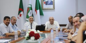 حمس تعرب عن تمنياتها لرئيس الجمهورية كامل التوفيق والسداد