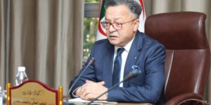 بداري يستجيب لمطالب طلبة الدكتوراه في شأن منحة مشاريع البحث