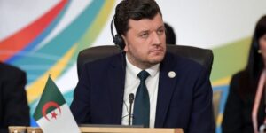 بتكليف من رئيس الجمهورية.. ياسين المهدي وليد يترأس الوفد الجزائري في منتدى إندونيسيا – إفريقيا