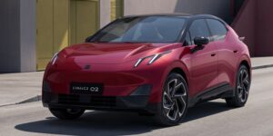 وصلت لأوروبا بقوة 268 حصان ودفع خلفي.. لينك آند كو 02