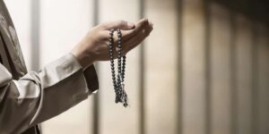 كيف تأنس بالله تعالى ؟