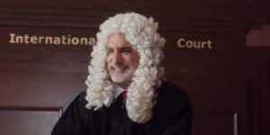 “محاكمة النتن”.. باسم يوسف يطلق أغنية ساخرة عن نتنياهو