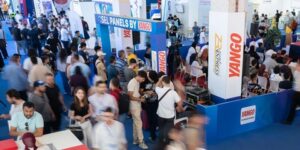 التجارة الالكترونية  أصبحت واقعا يفرض وجوده في الجزائر