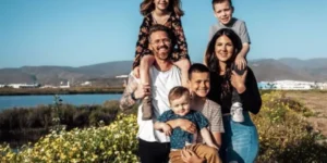 المراهقة أم الطفولة.. أي المرحلتين أكثر إرهاقا للوالدين؟