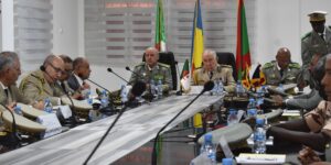 الفريق أول شنقريحة يشرف رفقة نظيره الموريتاني على مراسم التوقيع على بروتوكول تعاون