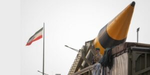 الحرس الثوري الإيراني: بدأنا بقصف “إسرائيل” ونحذر من أي رد