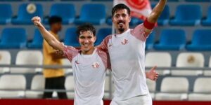 بونجاح وعمر رفيق مرشحان لجائزة الأفضل لاعب