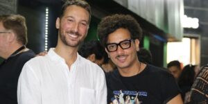 الفيلم الجزائري “رجلان ومصير”.. مصطفى أوزغون سعيد بالتفاعل الإيجابي للجمهور