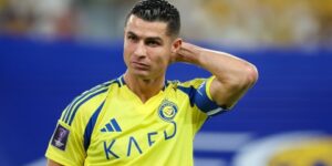 رونالدو يضع شروطاً للبقاء مع النصر