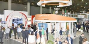 عرقاب يشرف على افتتاح الطبعة 12 لمعرض ومؤتمر إفريقيا وحوض البحر الأبيض المتوسط للطاقة والهيدروجين