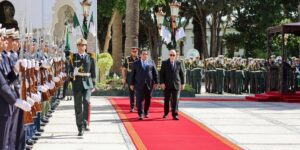 رئيس الجمهورية يخص رئيس المجلس الرئاسي الليبي باستقبال رسمي